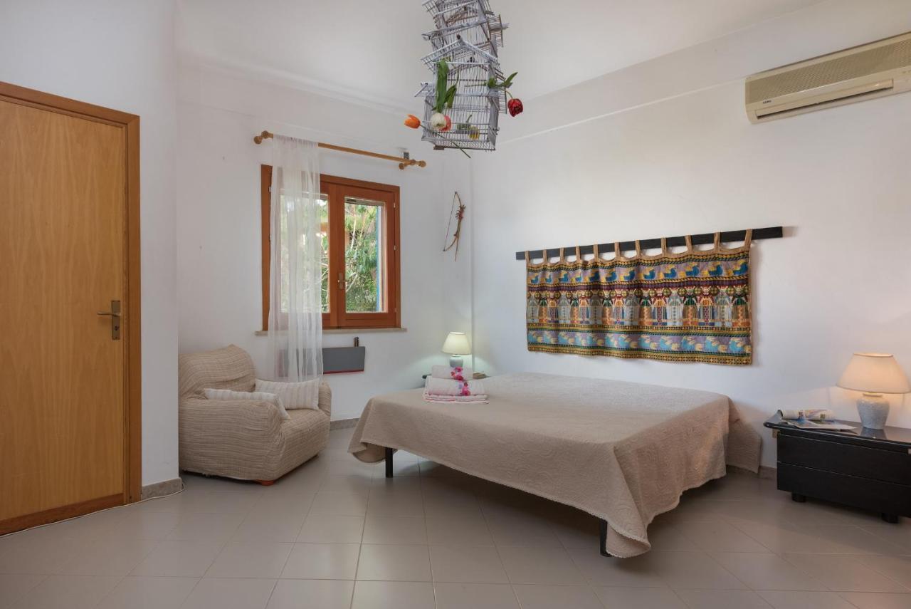 B&B Villa Il Carrubo San Vito Lo Capo Exterior foto