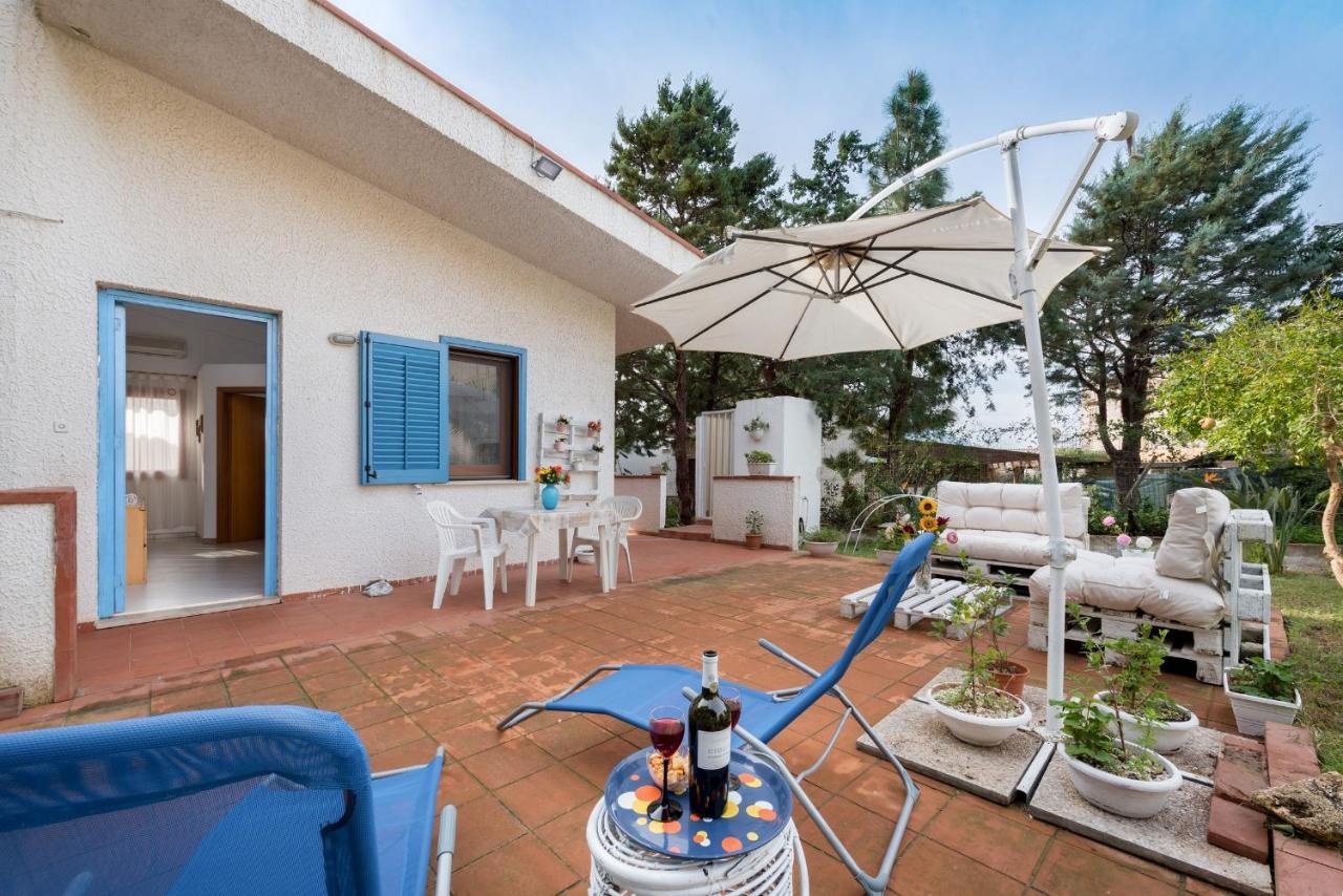 B&B Villa Il Carrubo San Vito Lo Capo Exterior foto